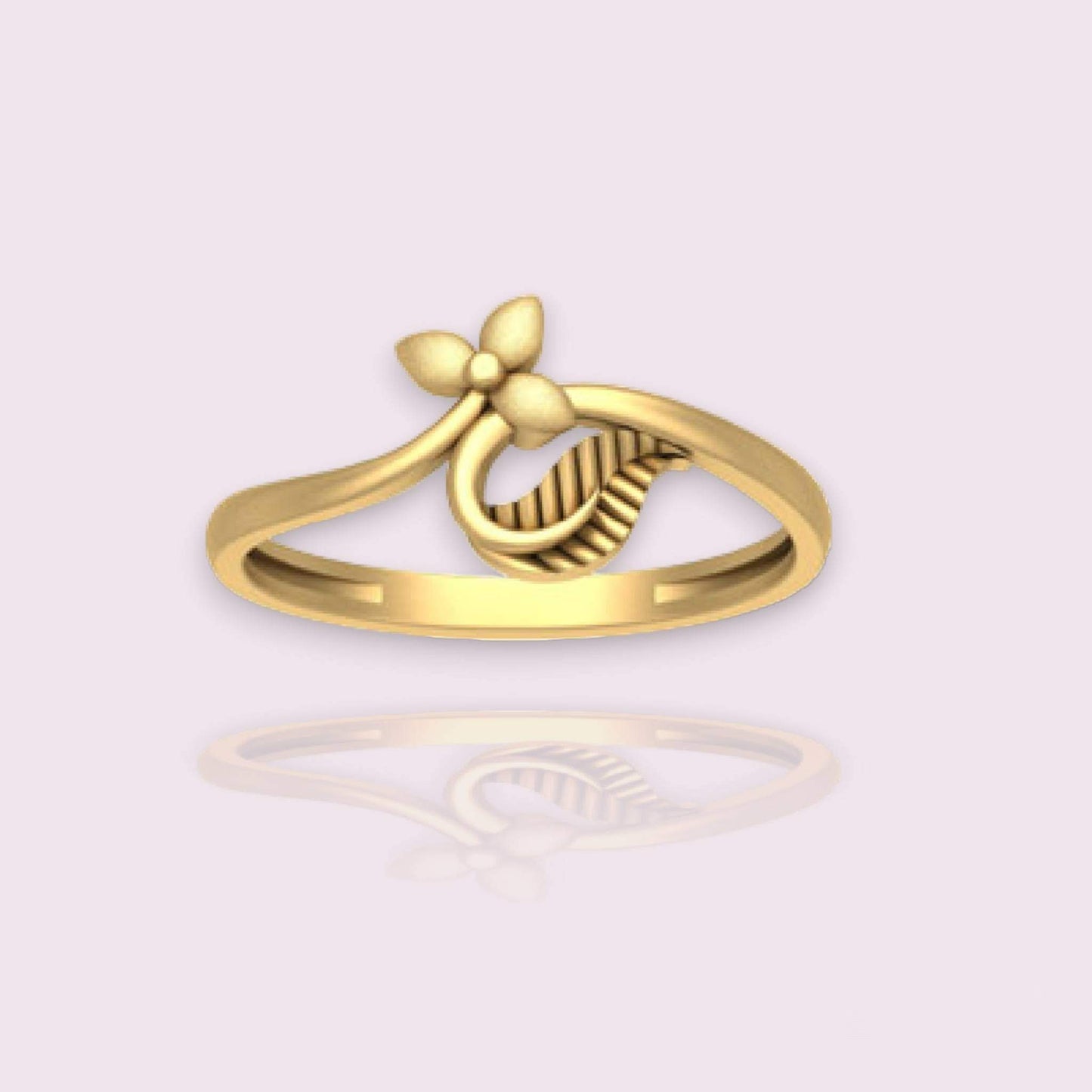 Aurelia Leaf Ring
